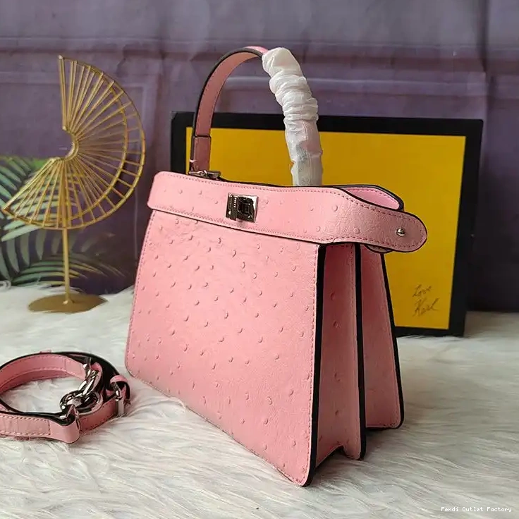 Vintage HOT Bag Fendi ISeeU In Leather Ostrich Peekaboo Pink Petite 0607